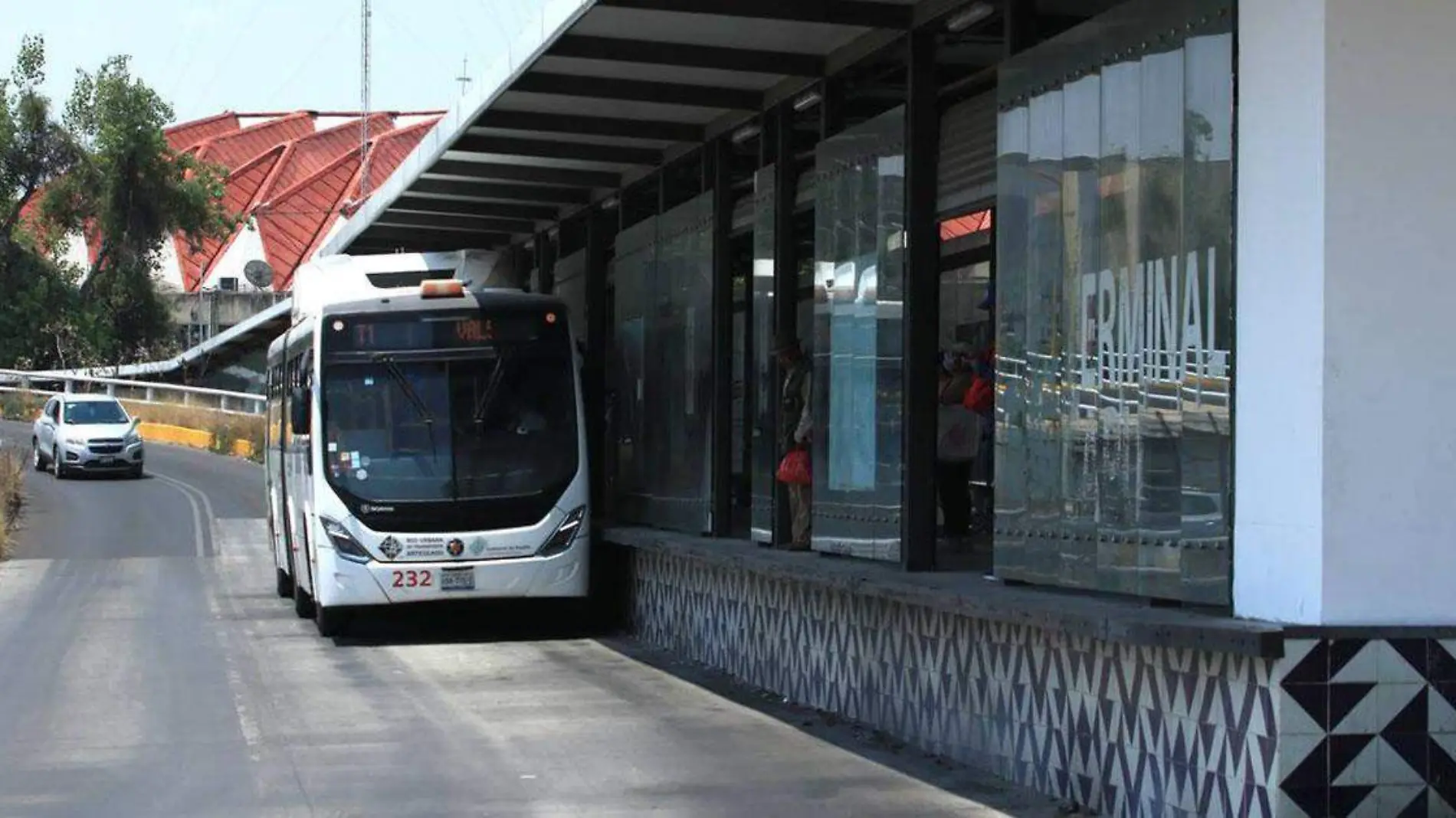 Los paraderos de las líneas 1, 2 y 3 de la Red Urbana de Transporte Articulado (RUTA), en Puebla, por fin tendrán sanitarios